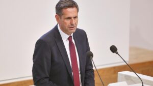 Lies fordert Abkehr vom Verbrenner-Aus