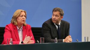 SPD-Politiker drängen Parteispitze zu Offensive