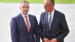 Merz spricht mit Nawrocki über Ukraine und Drohnen