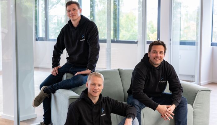 etalytics KI-Energieplattform erhält 16 Mio. Euro für Wachstum Etalytics von links nach rechts Thomas Weber Bjoern Koenig Nikla s Panten (C) 2025 etalytics