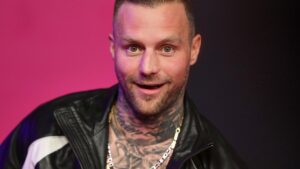 Kontra K verdrängt Taylor Swift von Spitze der Album-Charts