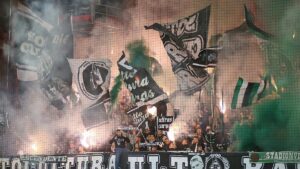 Fußball-Gewalt geht zurück – Pyrotechnik-Missbrauch steigt stark