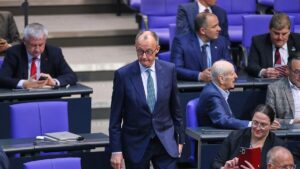 Insa: Union verkürzt Abstand auf AfD