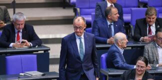 Insa: Union verkürzt Abstand auf AfD