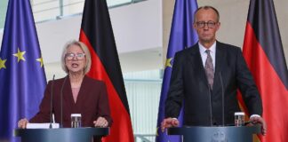 Wirtschaftsweise: Schnitzer übergibt Jahresgutachten an Merz