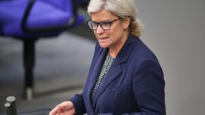 Rufe aus Union nach weniger "Parteiideologie" bei Pflegereform