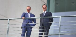 Merz pocht auf Beteiligung an Friedensprozess – Lob von Rutte