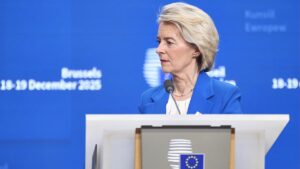 Sonneborn fordert Chat-Überwachung von der Leyens