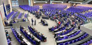 Grüne wollen im Bundestag über Teilzeit-Vorstoß diskutieren