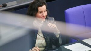 Bär will ersten Fusionsreaktor und mehr Forschung für Frauen Bär will ersten Fusionsreaktor und mehr Forschung für Frauen