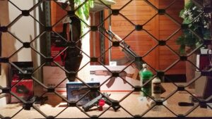 Ministerium: Rechtsextremisten besitzen Tausende legale Waffen Ministerium: Rechtsextremisten besitzen Tausende legale Waffen