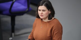 Grüne fordern mehr Druck auf Regime im Iran