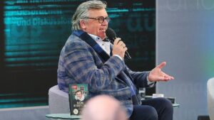 Hape Kerkeling beobachtet gesellschaftliche Veränderungen