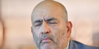 Nouripour beklagt Geruchsbelästigung im Bundestag