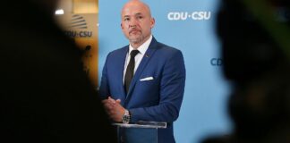 CSU-Landesgruppenchef unterstützt Merz bei Venezuela-Bewertung
