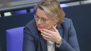 Grok: Hubig will gegen sexualisierte Deepfakes vorgehen