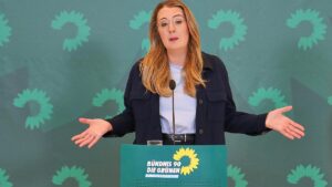 Grüne halten sich Klage gegen Bundeshaushalt offen