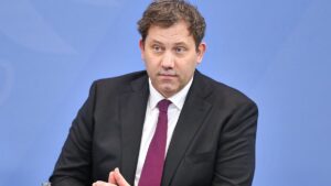 Klingbeil drängt auf Strukturreformen