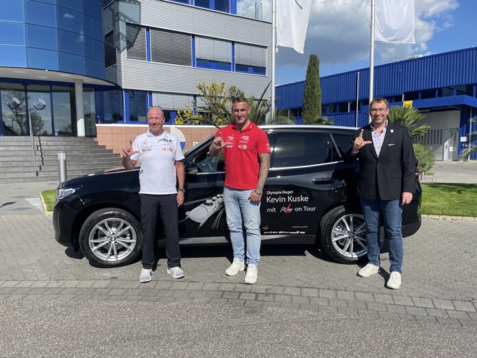 Kevin Kuske FitLine Markenbotschafter startet Tour