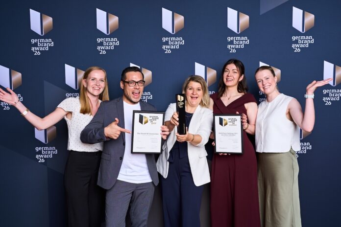 WAGO gewinnt German Brand Award mit Corporate Sound Bild Lea Bredemeier, Adrian Reinboth, Sarah Tegeler, Katharina Nürmberger, Franziska Kruse. (v.l.n.r.) Bildcredits WAGO