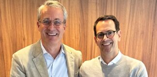 Tobias Wann führt tonies in nächste Wachstumsphase Tobias Wann CEO tonies bis 2029 bestätigt Tobias Wann (l)_Christian Bailly (r)_copyright tonies SE