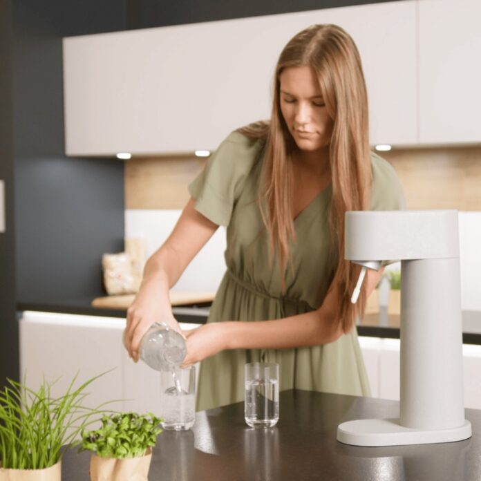 Trinken im Sommer: Flüssigkeit und Hydration bei Hitze