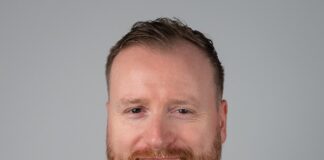 SMAWAX startet kostenlosen Schnelltest für die Sichtbarkeit von Unternehmen in KI-Antworten AI Quick Check: Unternehmen prüfen KI-Sichtbarkeit Marcel Richter ©Smarketer