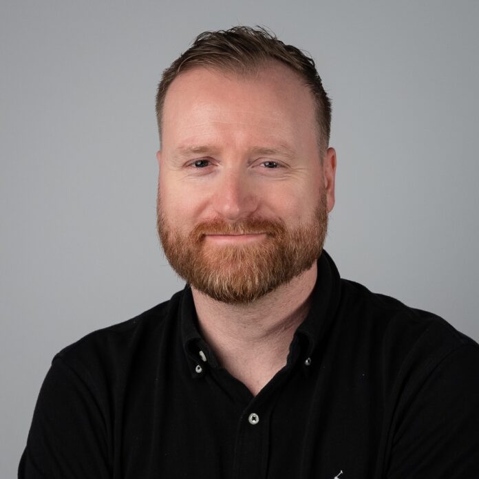 AI Quick Check: Unternehmen prüfen KI-Sichtbarkeit Marcel Richter ©Smarketer