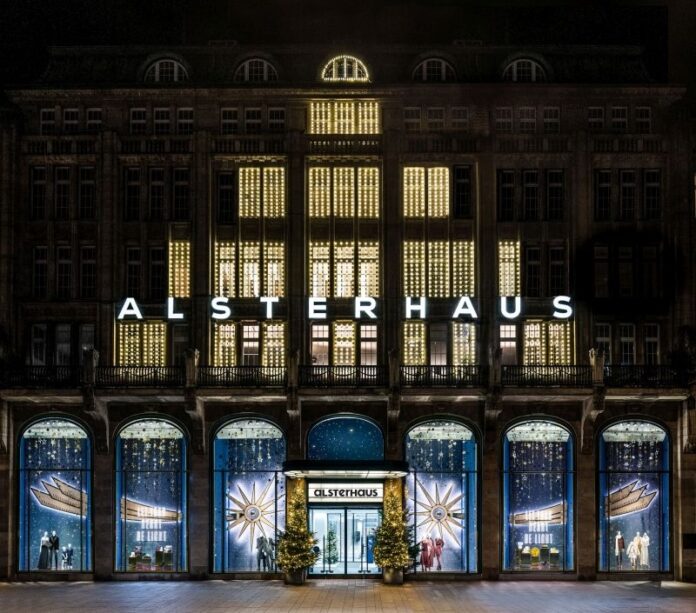 Alsterhaus: Christmas Shopping Night und Weihnachtszauber Alsterhaus Christmas_Credit KaDeWe GmbH 800