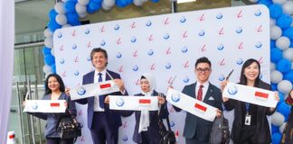 PM-International feiert die Eröffnung seiner neuen Büros in Jakarta Vertriebspartner: PM-International wächst in Jakarta Ribbon Cutting